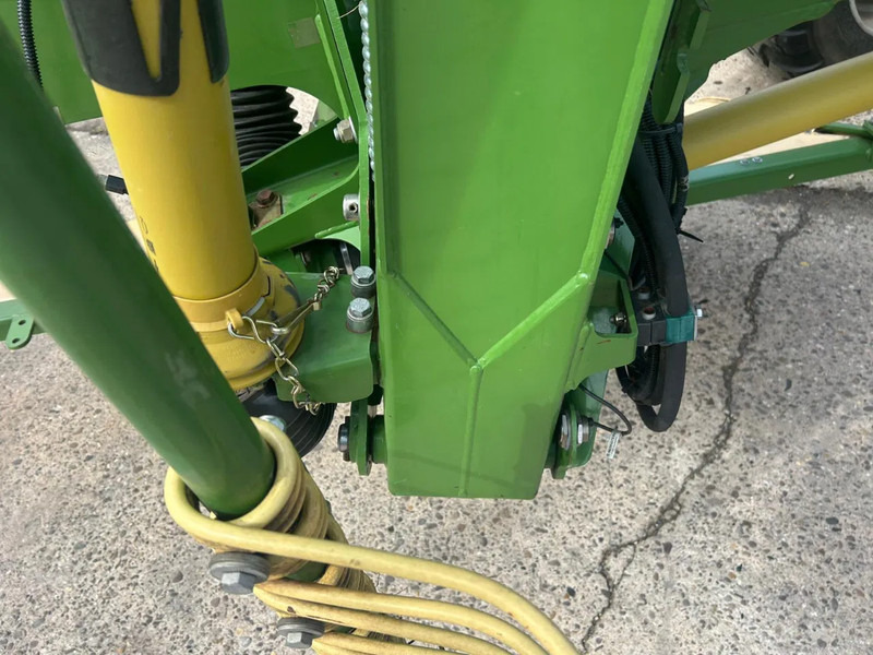 Crédit-bail de Krone Krone swadro 1400 Plus Zwadhark 4 rotor hark Krone Krone swadro 1400 Plus Zwadhark 4 rotor hark: photos 19