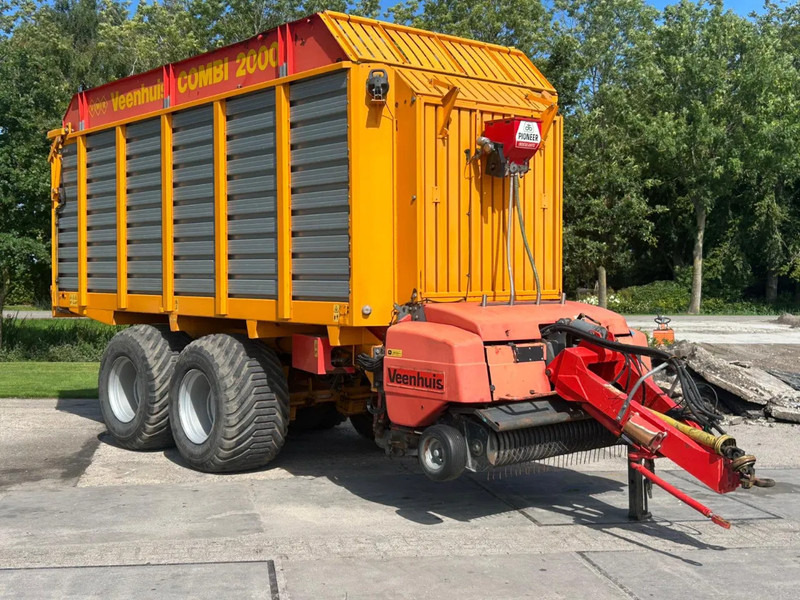 Veenhuis Combi 2000 Ladewagen Opraapwagen Combi wagen - Machine agricole: photos 1 Veenhuis Combi 2000 Ladewagen Opraapwagen Combi wagen - Machine agricole: photos 1
