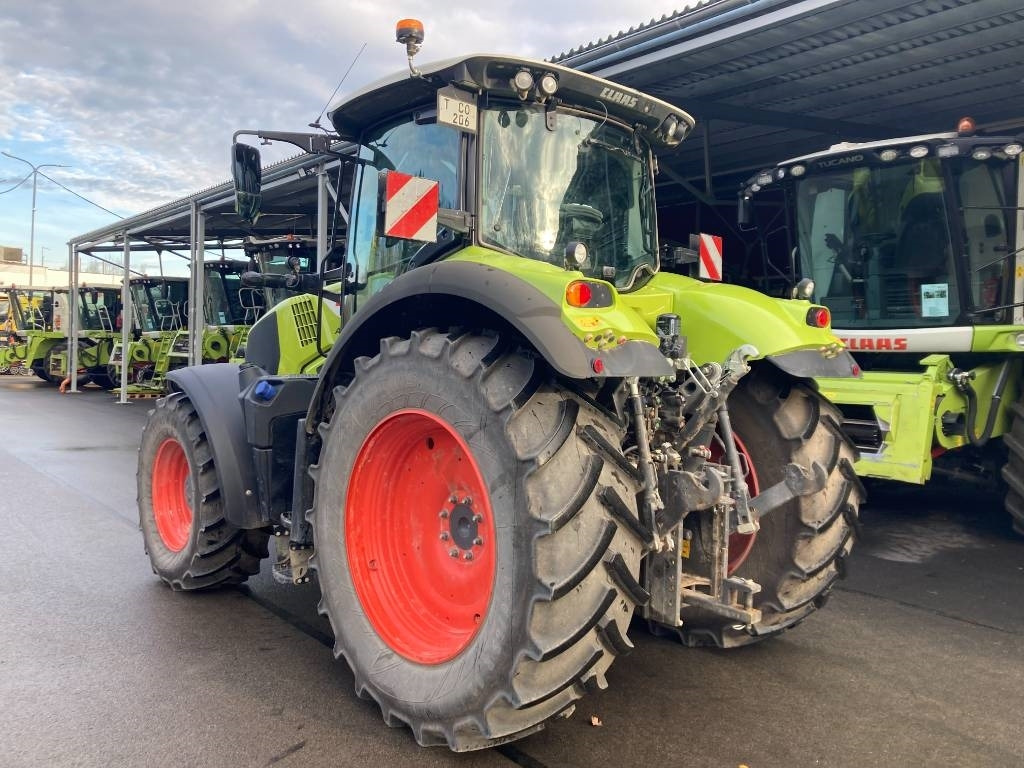 Claas Axion 830 CIS - Tracteur agricole: photos 5 Claas Axion 830 CIS - Tracteur agricole: photos 5