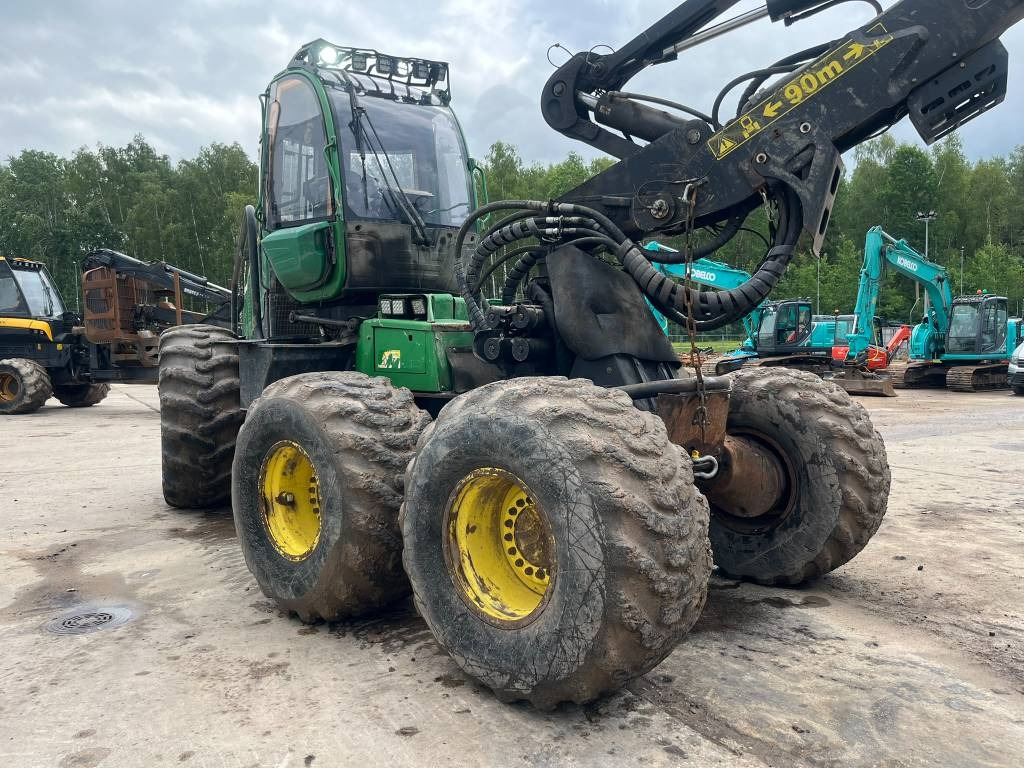 John Deere 1470 E - Abatteuse: photos 3 John Deere 1470 E - Abatteuse: photos 3