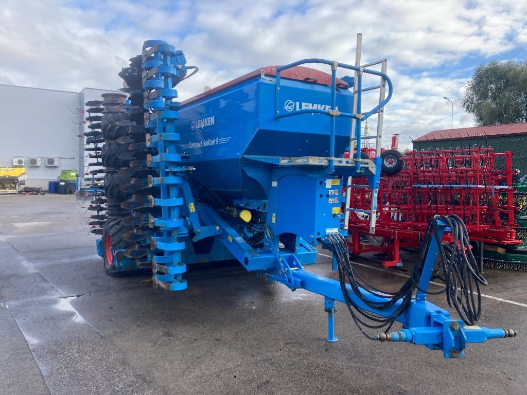 Lemken Compact-Solitair 9/600 - Combiné de semis: photos 1 Lemken Compact-Solitair 9/600 - Combiné de semis: photos 1