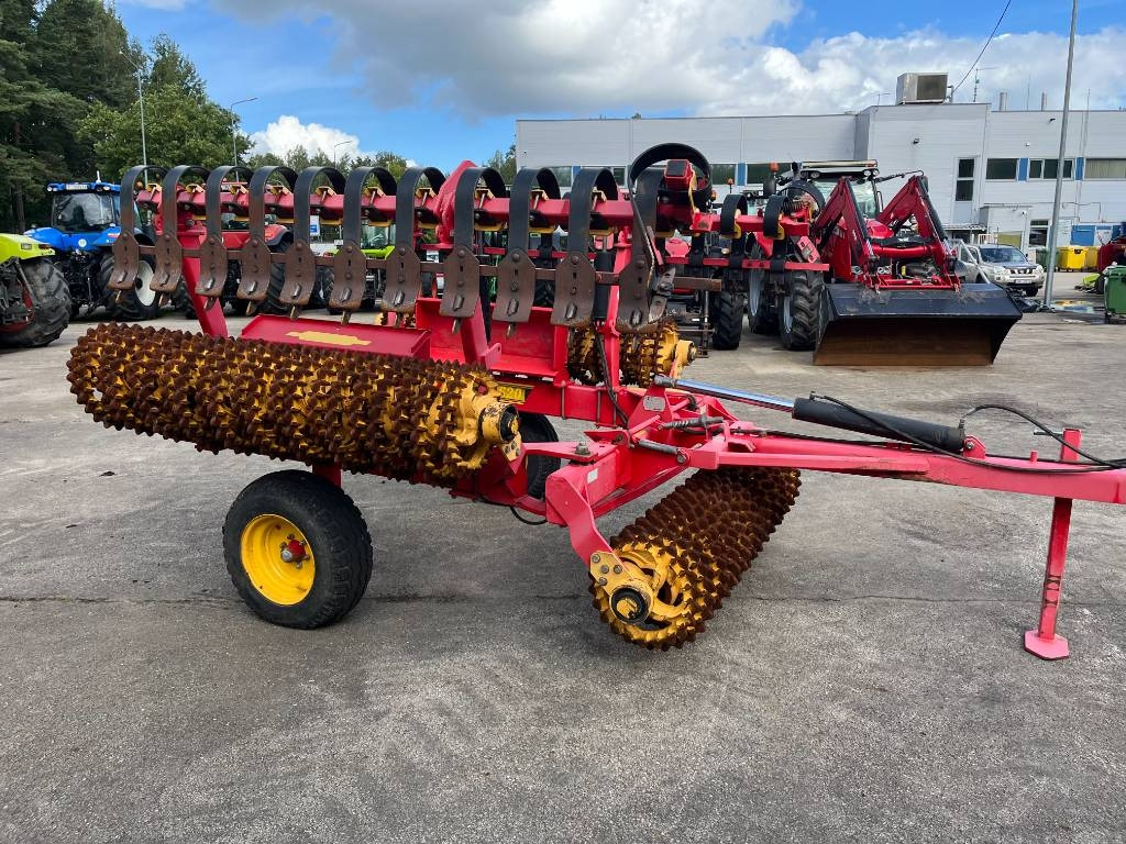 Vaderstad ROLLEX 620 - Rouleau agricole: photos 1 Vaderstad ROLLEX 620 - Rouleau agricole: photos 1