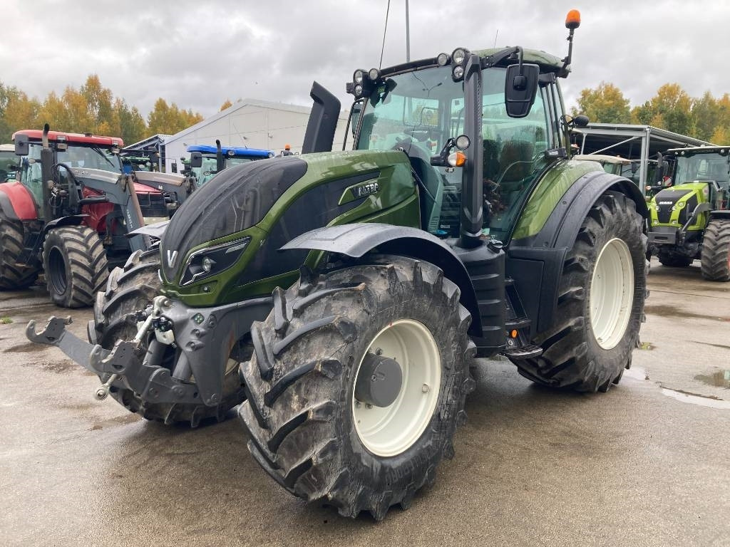 Valtra T 234 - Tracteur agricole: photos 1 Valtra T 234 - Tracteur agricole: photos 1