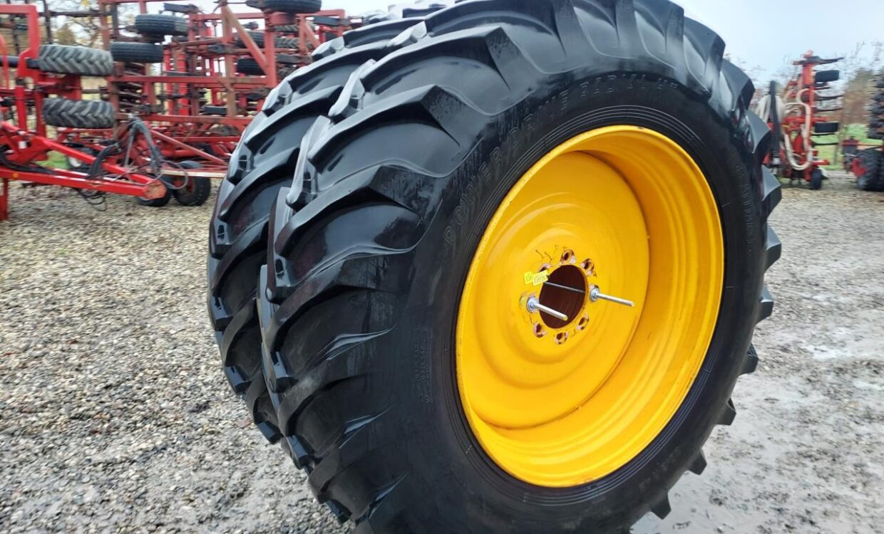 Alliance Power Drive Radial HT 20.8R42 - Pneu pour Pulvérisateur: photos 1 Alliance Power Drive Radial HT 20.8R42 - Pneu pour Pulvérisateur: photos 1