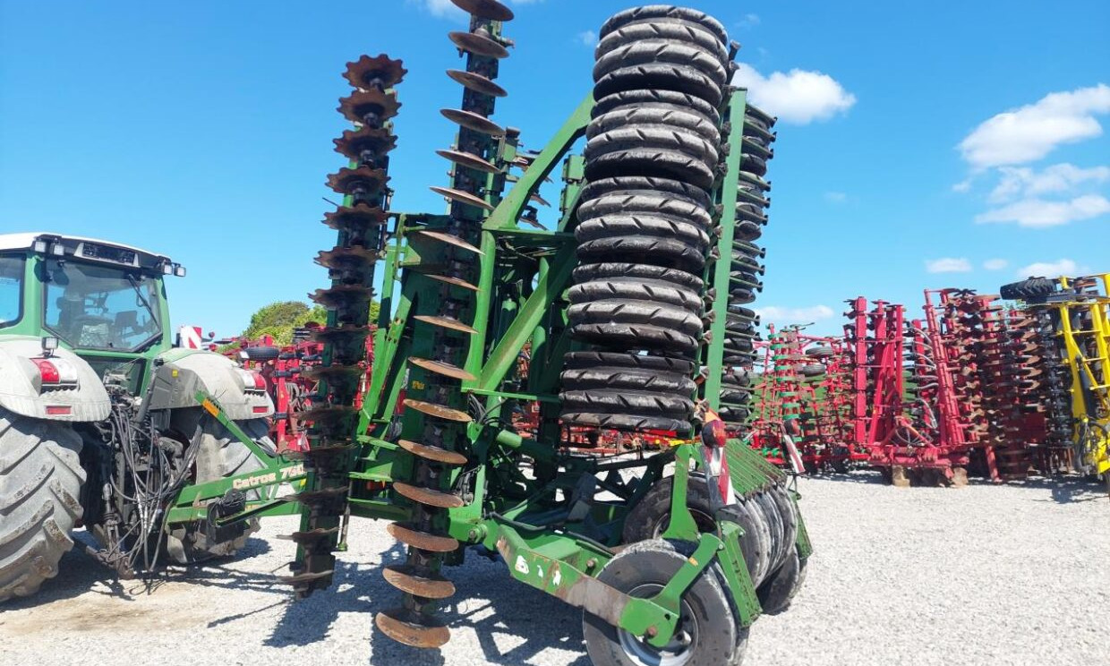Amazone Catros 7500 - Cover crop: photos 4 Amazone Catros 7500 - Cover crop: photos 4