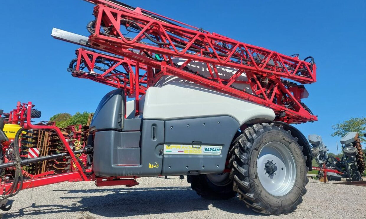 Bargam Spraymax 6500 - 24/36m - Pulvérisateur traîné: photos 1 Bargam Spraymax 6500 - 24/36m - Pulvérisateur traîné: photos 1