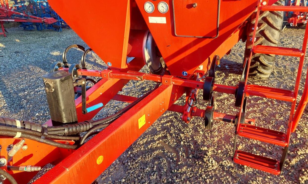 Horsch Maestro 12 SW - Semoir monograine: photos 4 Horsch Maestro 12 SW - Semoir monograine: photos 4