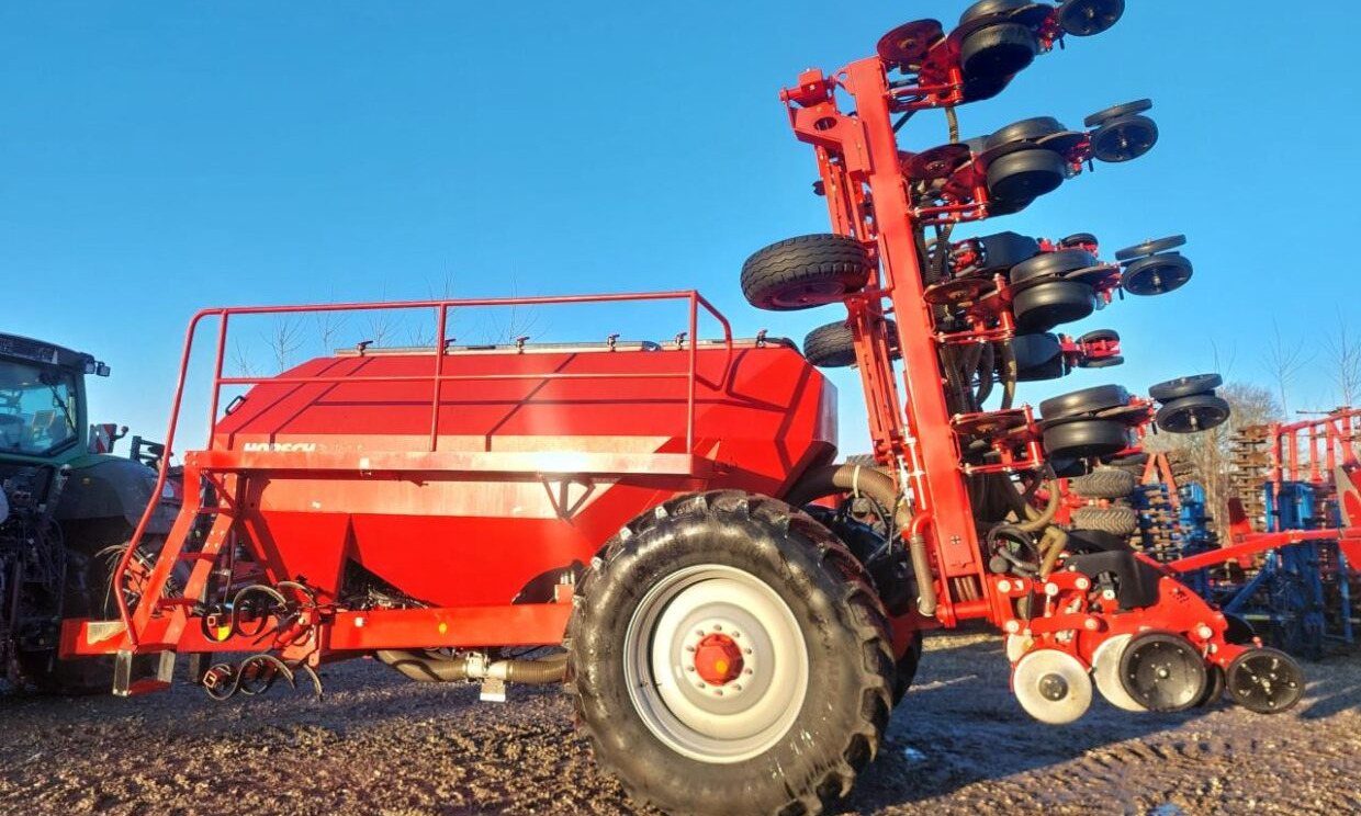 Horsch Maestro 12 SW - Semoir monograine: photos 2 Horsch Maestro 12 SW - Semoir monograine: photos 2