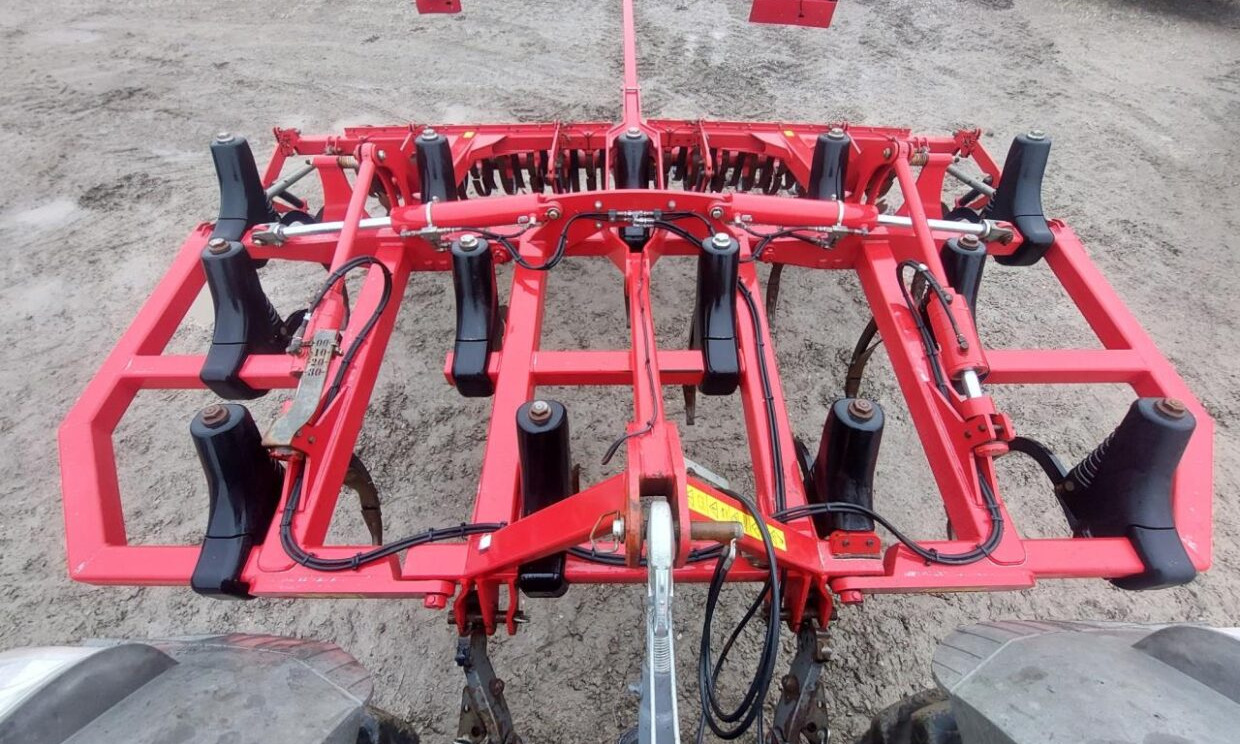 Herse Horsch Terrano 4 FX: photos 1