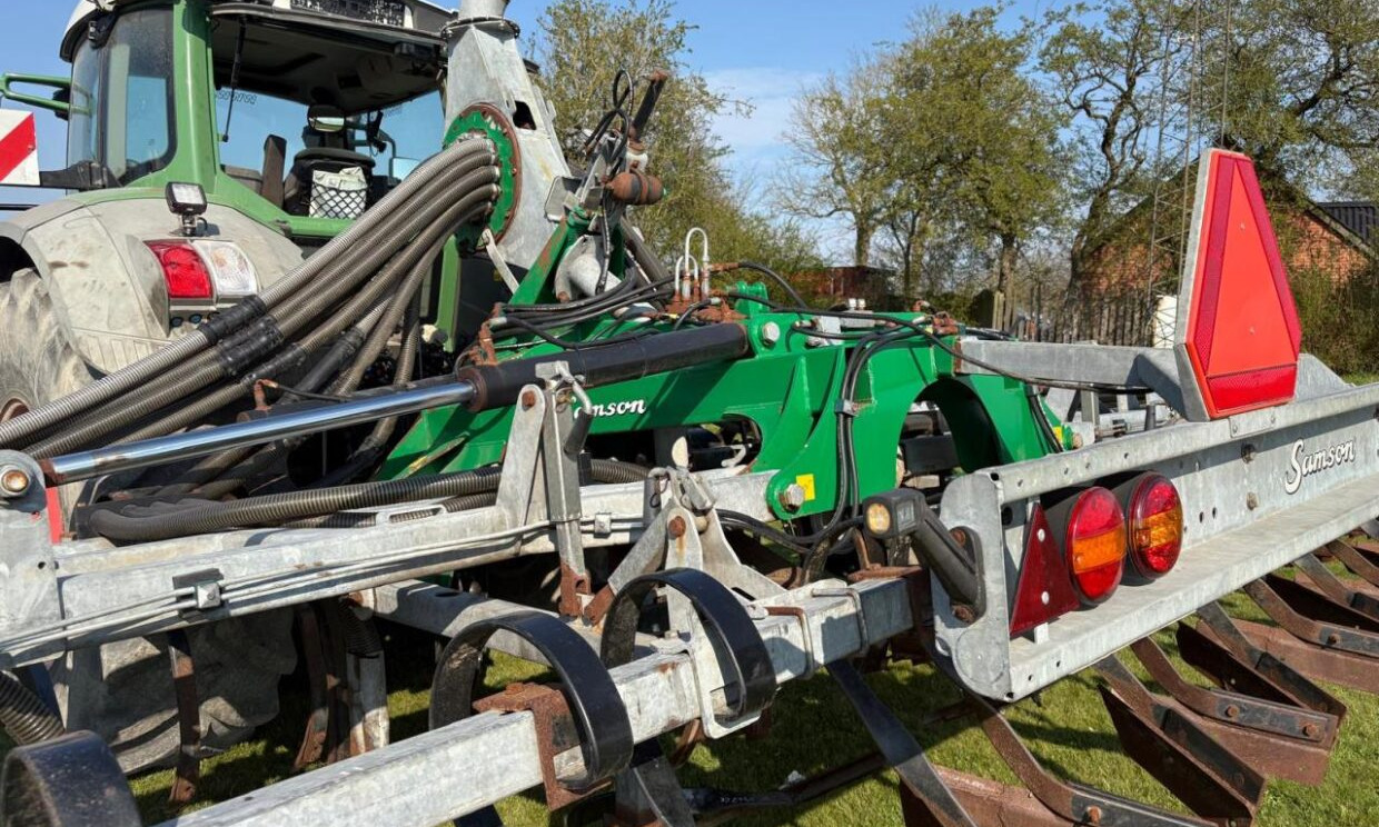 Enfouisseur à dents Samson CMX 12 rækket majs-nedfælder: photos 8