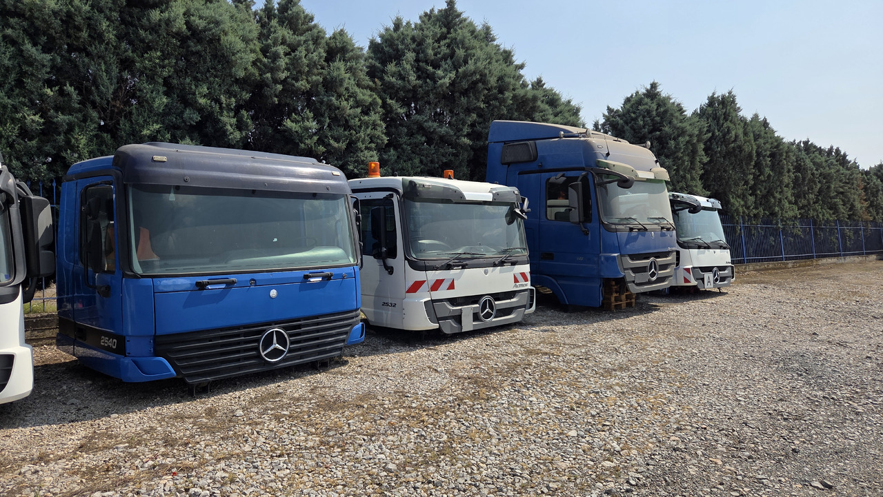 MERCEDES-BENZ ACTROS MP1-MP2-MP3 - Cabine: photos 5 MERCEDES-BENZ ACTROS MP1-MP2-MP3 - Cabine: photos 5
