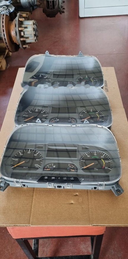 Bloc de gestion pour Camion Mercedes-Benz VDO   Mercedes-Benz ACTROS MB2: photos 6