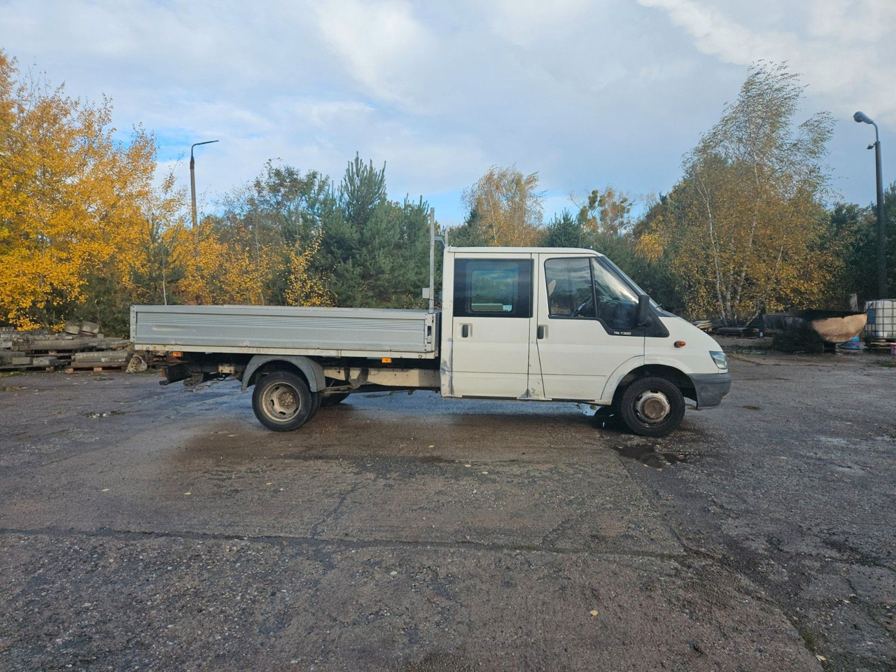 Ford Transit DOKA Pritsche Zwillingsbereifung - Utilitaire plateau, Utilitaire double cabine: photos 4 Ford Transit DOKA Pritsche Zwillingsbereifung - Utilitaire plateau, Utilitaire double cabine: photos 4