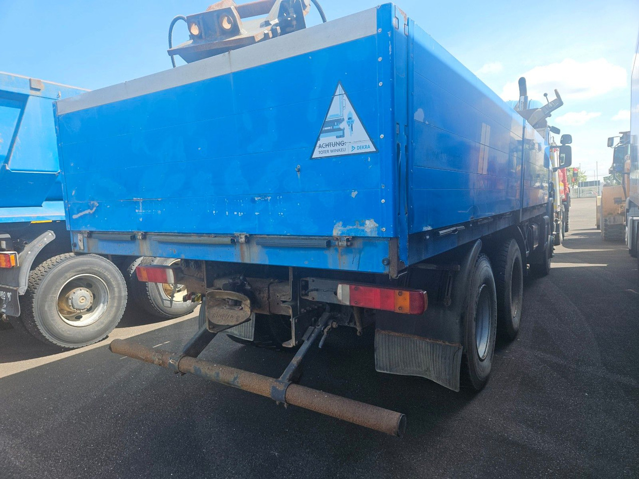 Scania P340 6x6 Pritsche Schaltgetriebe Blatt/Blatt - Camion plateau: photos 3 Scania P340 6x6 Pritsche Schaltgetriebe Blatt/Blatt - Camion plateau: photos 3