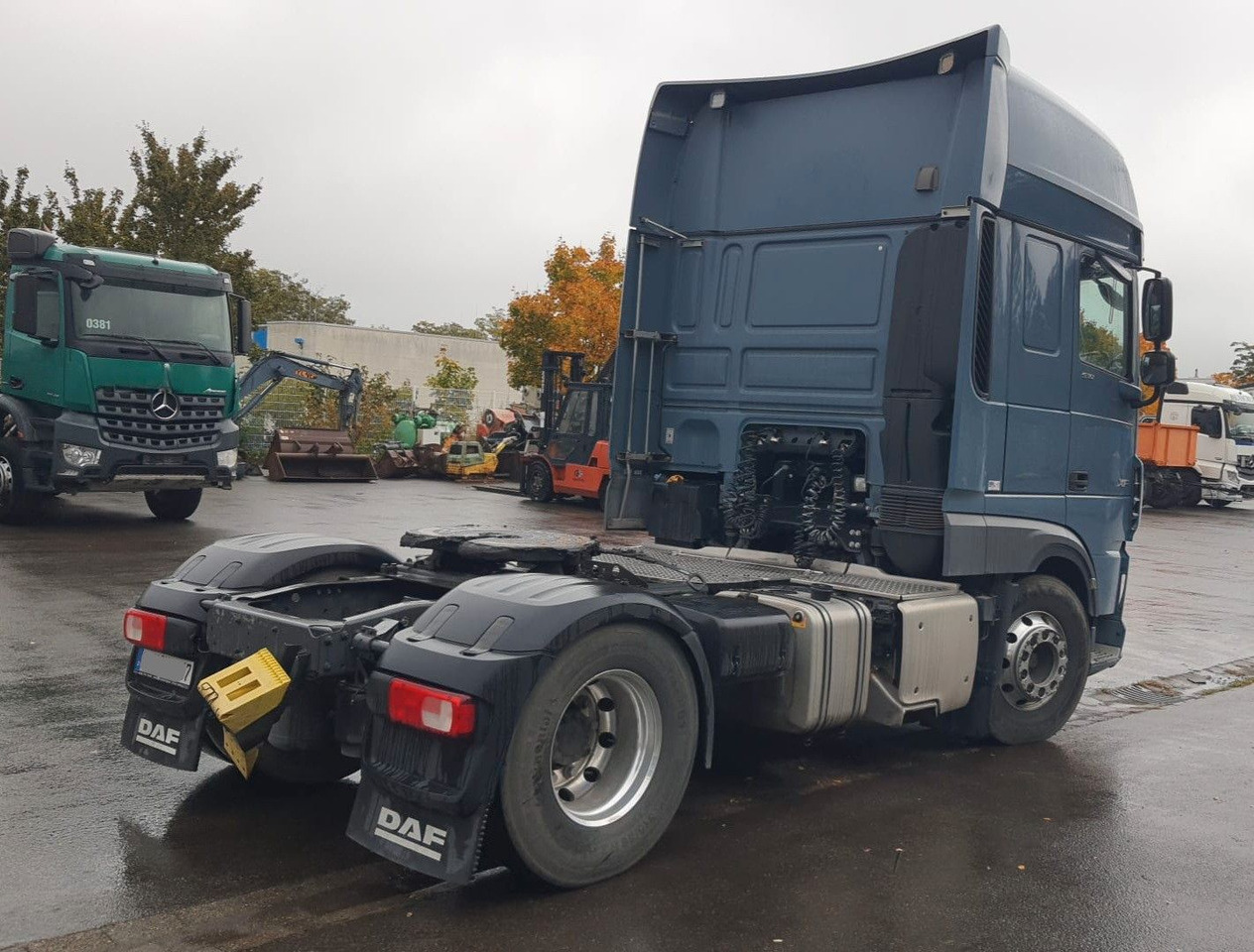 DAF XF 530 SSC Kipphydraulik, Standklima, Retarder - Tracteur routier: photos 3 DAF XF 530 SSC Kipphydraulik, Standklima, Retarder - Tracteur routier: photos 3