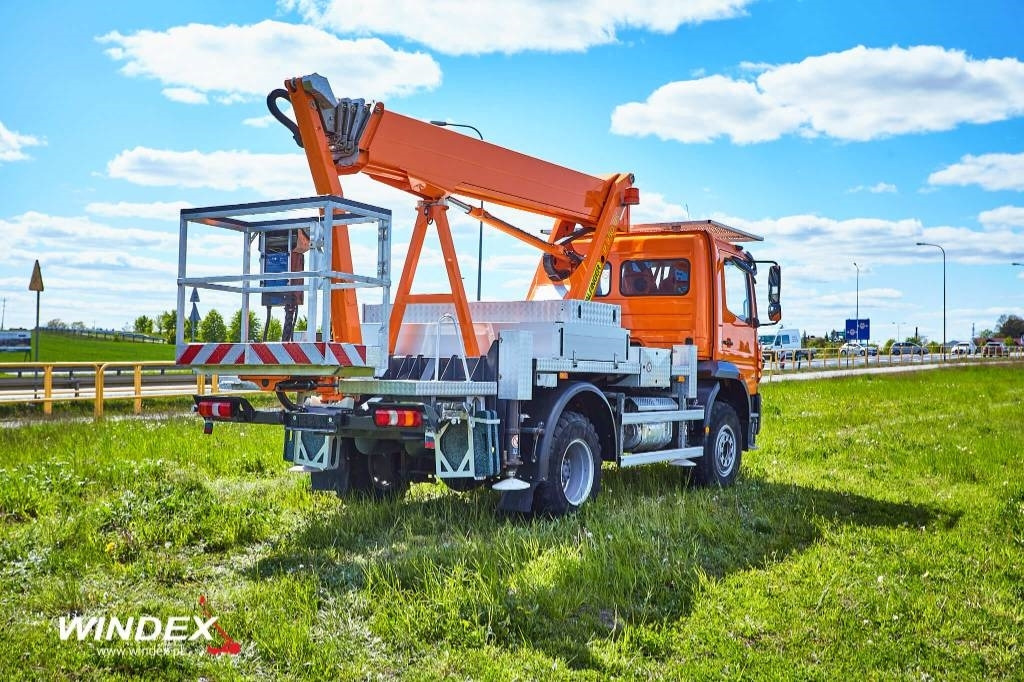 Palfinger P 250 BK - Camion avec nacelle: photos 3 Palfinger P 250 BK - Camion avec nacelle: photos 3