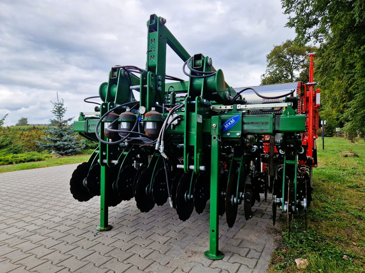 MASCHIO GASPARDO + Moretto MOM MAGA 6R + Strip Hawk - Semoir monograine: photos 4 MASCHIO GASPARDO + Moretto MOM MAGA 6R + Strip Hawk - Semoir monograine: photos 4