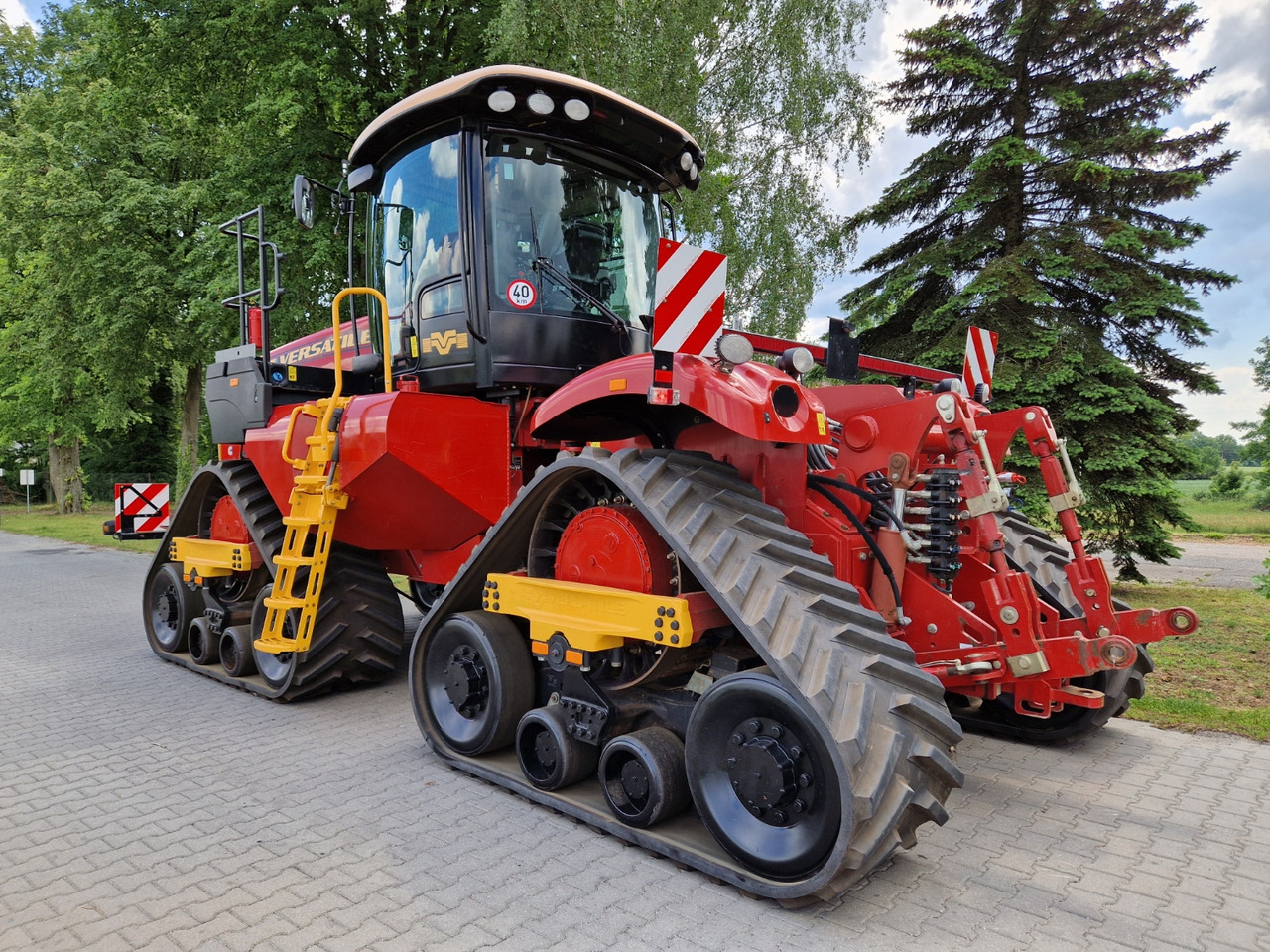 Tracteur à chenilles Versatile 610 Delta Track: photos 8