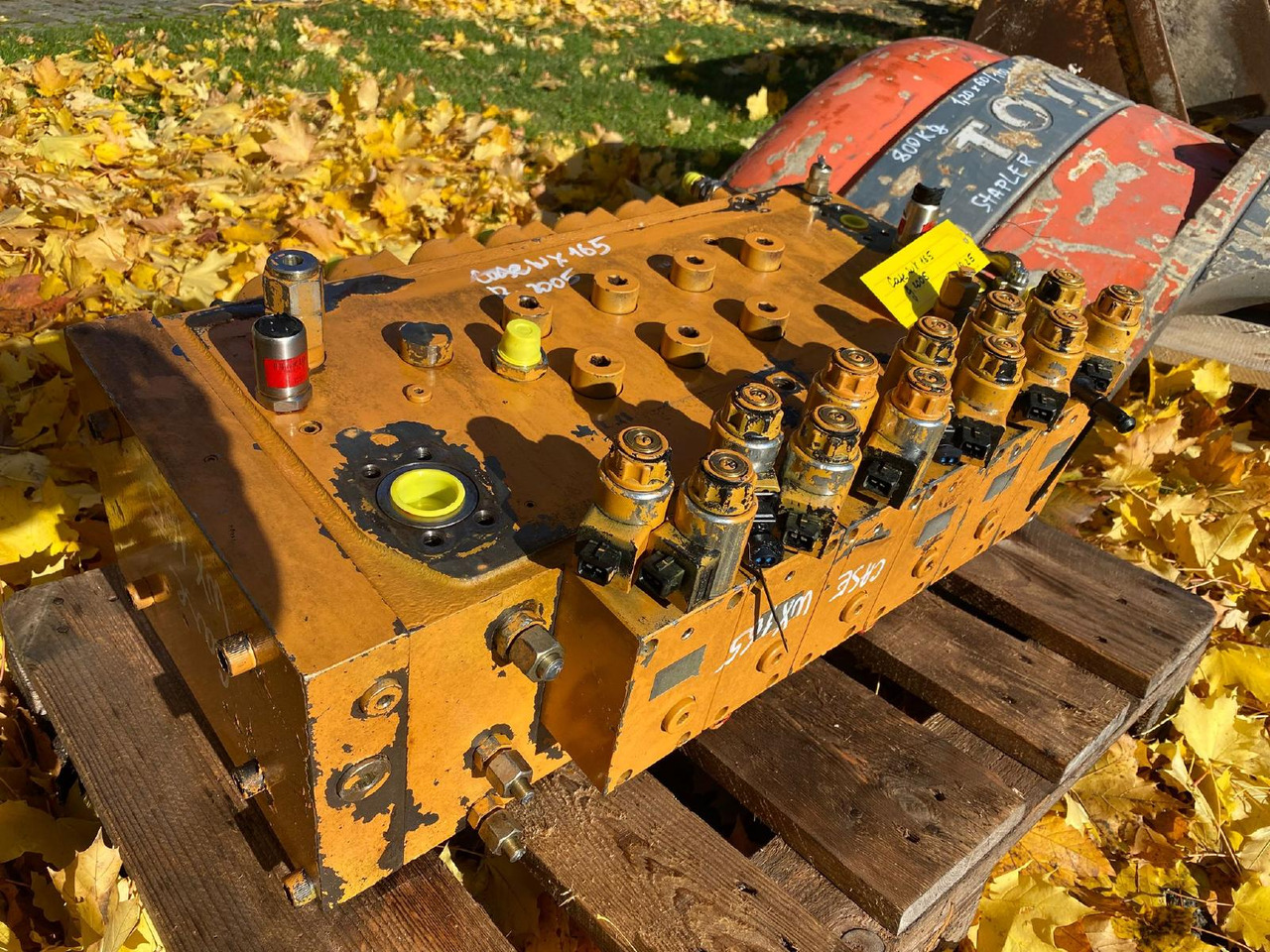 Case WX 165 - Valve hydraulique pour Engins de chantier: photos 3 Case WX 165 - Valve hydraulique pour Engins de chantier: photos 3