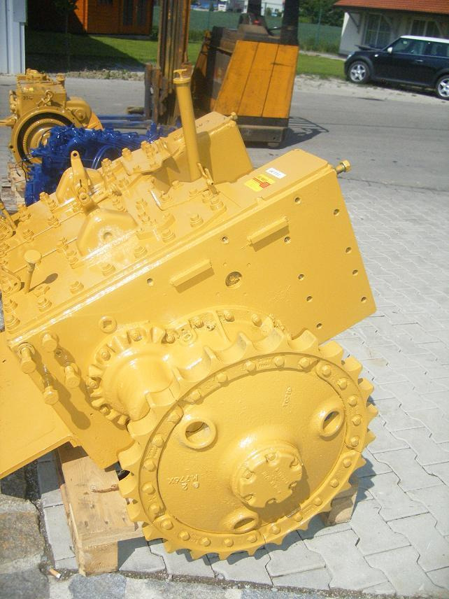 Caterpillar Planieraupe D 3 C/B - Transmission pour Engins de chantier: photos 4 Caterpillar Planieraupe D 3 C/B - Transmission pour Engins de chantier: photos 4