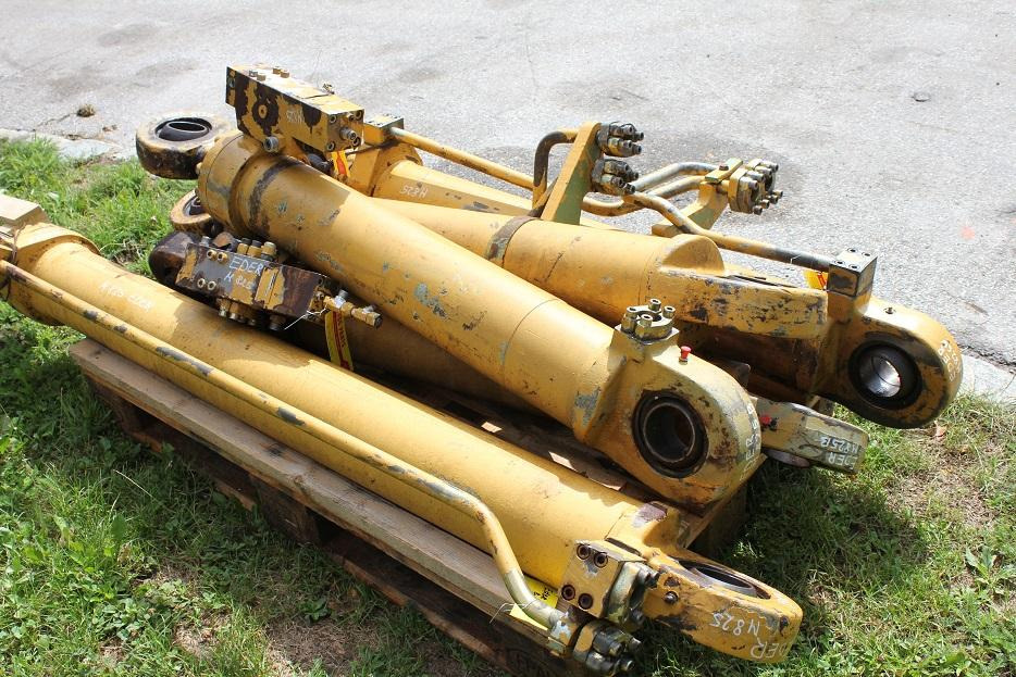 Eder M 825 - Vérin hydraulique pour Engins de chantier: photos 5 Eder M 825 - Vérin hydraulique pour Engins de chantier: photos 5