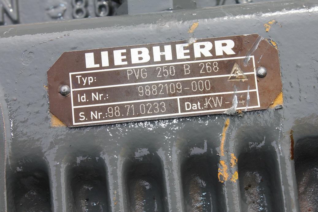 Liebherr PVG 250 aus LR 622 - Pompe hydraulique pour Engins de chantier: photos 3 Liebherr PVG 250 aus LR 622 - Pompe hydraulique pour Engins de chantier: photos 3