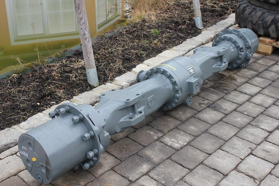 Liebherr ZF aus LH A904C LIT - Essieu et pièces pour Engins de chantier: photos 2 Liebherr ZF aus LH A904C LIT - Essieu et pièces pour Engins de chantier: photos 2
