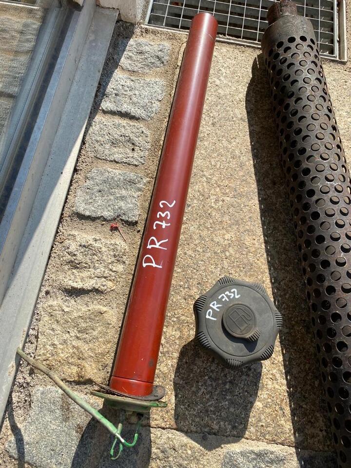 Liebherr PR 732 - Pièces de rechange pour Bulldozer: photos 4 Liebherr PR 732 - Pièces de rechange pour Bulldozer: photos 4