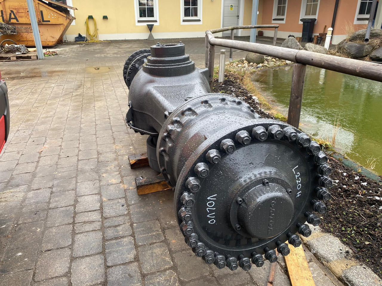 Volvo L 220 H - Essieu et pièces pour Engins de chantier: photos 2 Volvo L 220 H - Essieu et pièces pour Engins de chantier: photos 2