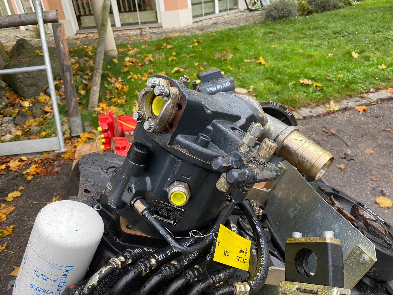 ZF 4 WG 120 aus O&K L 20 - Boîte de vitesse pour Engins de chantier: photos 3 ZF 4 WG 120 aus O&K L 20 - Boîte de vitesse pour Engins de chantier: photos 3