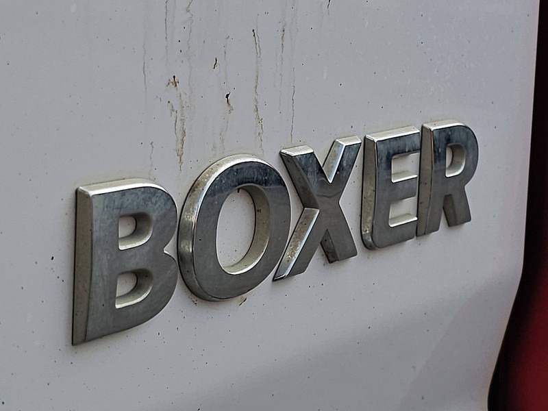 Fourgon utilitaire Peugeot Boxer 2.2 L2H2 Imperiaal Navi: photos 18 Fourgon utilitaire Peugeot Boxer 2.2 L2H2 Imperiaal Navi: photos 18