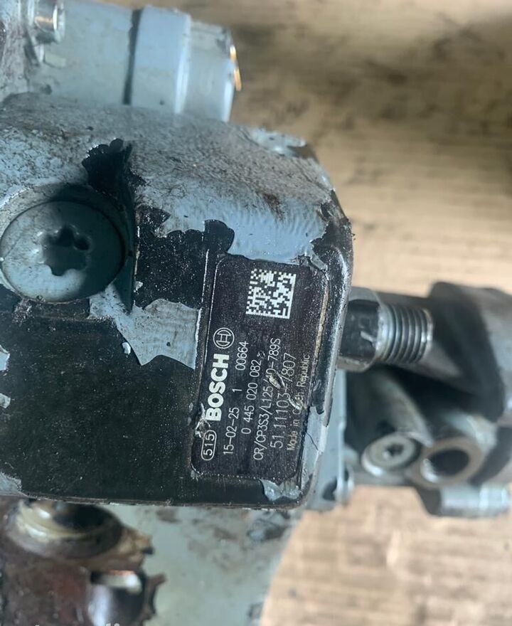 Bosch EURO 3 CR MAN TGA D20 0445020023/ 0445020082/0445020277   MAN EURO 3 CR MAN TGA D20 truck - Pompe à carburant pour Camion: photos 4 Bosch EURO 3 CR MAN TGA D20 0445020023/ 0445020082/0445020277   MAN EURO 3 CR MAN TGA D20 truck - Pompe à carburant pour Camion: photos 4