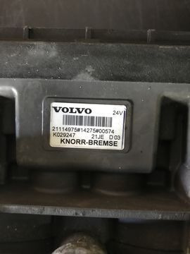Knorr-Bremse oryginał demontaż 21114975 Volvo FH4 truck - Valve de frein pour Camion: photos 3 Knorr-Bremse oryginał demontaż 21114975 Volvo FH4 truck - Valve de frein pour Camion: photos 3