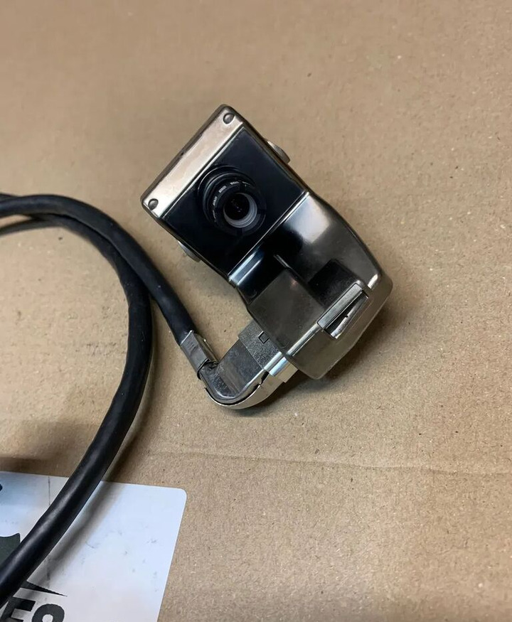 Nowy Zestaw Moduł, Sterownik Kamery Volvo FH4 21723757 / 2120292 - Bloc de gestion pour Camion: photos 3 Nowy Zestaw Moduł, Sterownik Kamery Volvo FH4 21723757 / 2120292 - Bloc de gestion pour Camion: photos 3