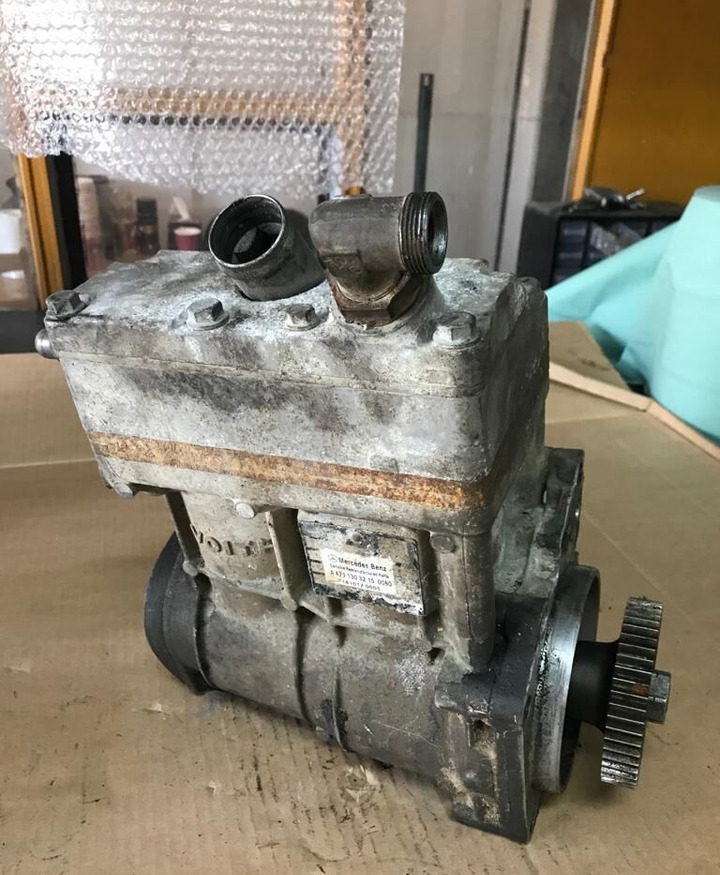 Voith LP490 A4711303215 Mercedes-Benz Actros MP4 Euro 6 A4711303215 Hurt Voith Wabco - Compresseur pour Camion: photos 3 Voith LP490 A4711303215 Mercedes-Benz Actros MP4 Euro 6 A4711303215 Hurt Voith Wabco - Compresseur pour Camion: photos 3