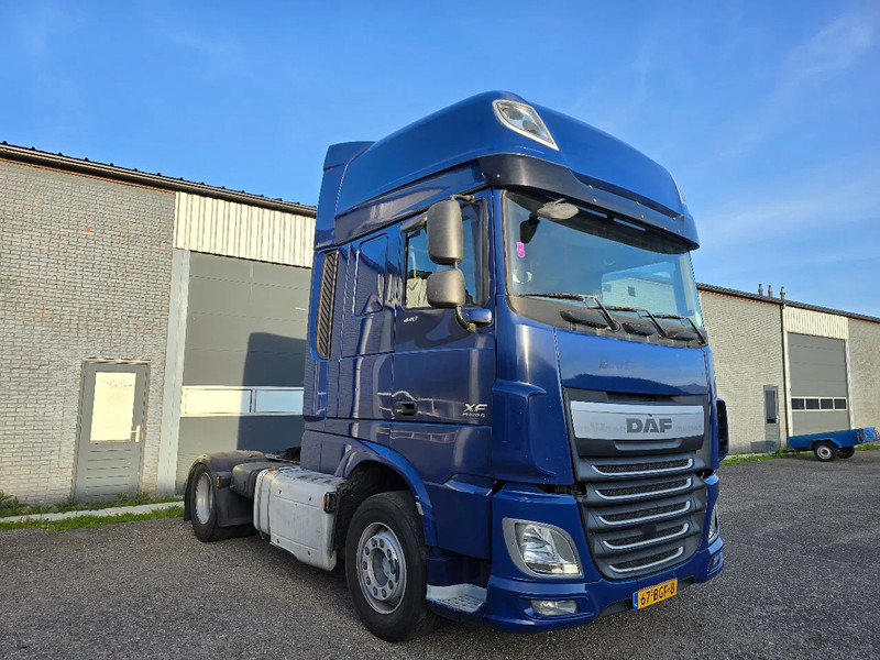 DAF XF 440 SSC Holland 440 - Tracteur routier: photos 3 DAF XF 440 SSC Holland 440 - Tracteur routier: photos 3