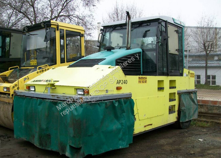 Ammann AP AP 240 - Compacteur à pneus: photos 1 Ammann AP AP 240 - Compacteur à pneus: photos 1