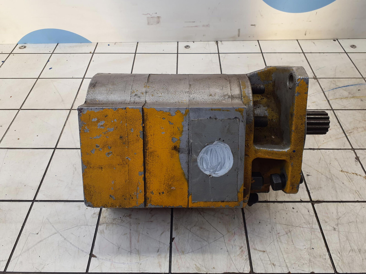 Dual gear pump - Pompe hydraulique pour Grue mobile: photos 5 Dual gear pump - Pompe hydraulique pour Grue mobile: photos 5