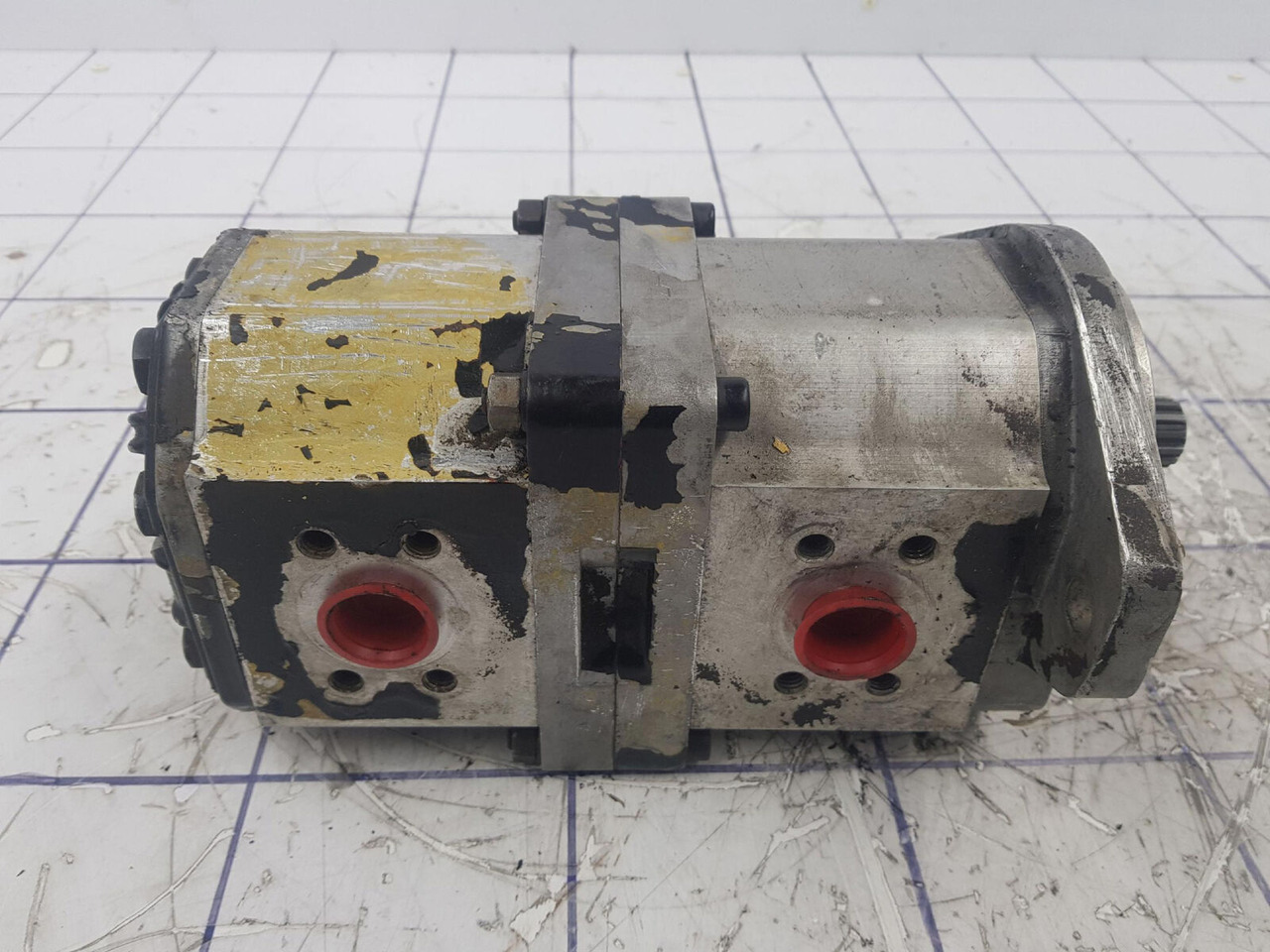 Dual gear pump - Pompe hydraulique pour Grue mobile: photos 4 Dual gear pump - Pompe hydraulique pour Grue mobile: photos 4