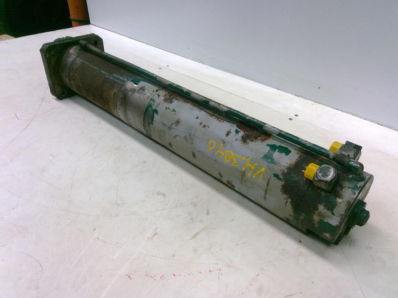 FAUN ATF 30-2 outrigger cylinder - Vérin hydraulique pour Grue mobile: photos 4 FAUN ATF 30-2 outrigger cylinder - Vérin hydraulique pour Grue mobile: photos 4