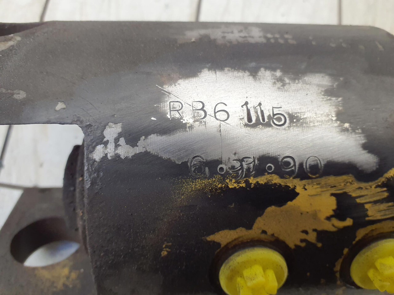 Grove AT 422 outrigger cylinder - Vérin hydraulique pour Grue: photos 5 Grove AT 422 outrigger cylinder - Vérin hydraulique pour Grue: photos 5