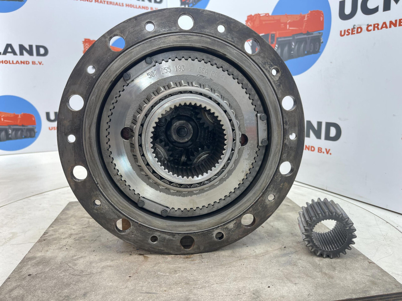 Grove AT 633 planetary gear 22-25-74-38-4pl-H137-46 - Transmission pour Grue mobile: photos 5 Grove AT 633 planetary gear 22-25-74-38-4pl-H137-46 - Transmission pour Grue mobile: photos 5