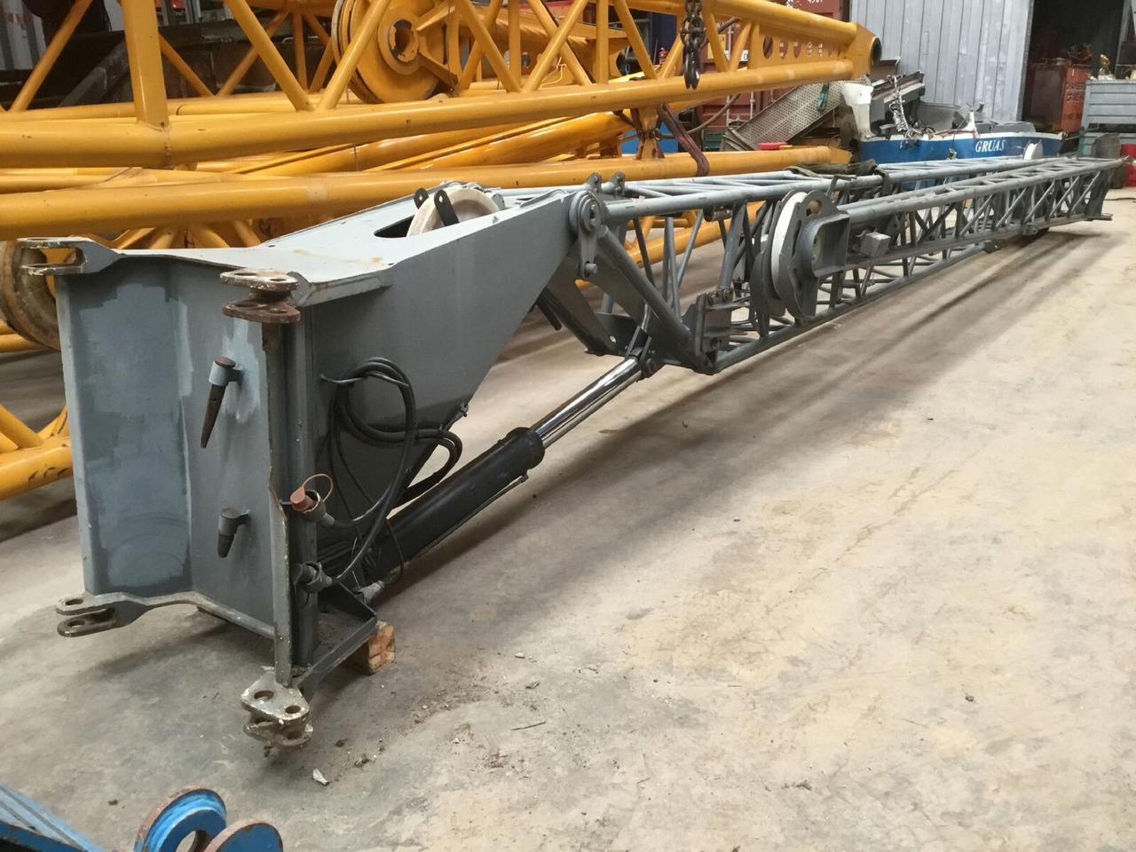 Grove GMK 3055 double folding Jib - Flèche pour Grue mobile: photos 1 Grove GMK 3055 double folding Jib - Flèche pour Grue mobile: photos 1