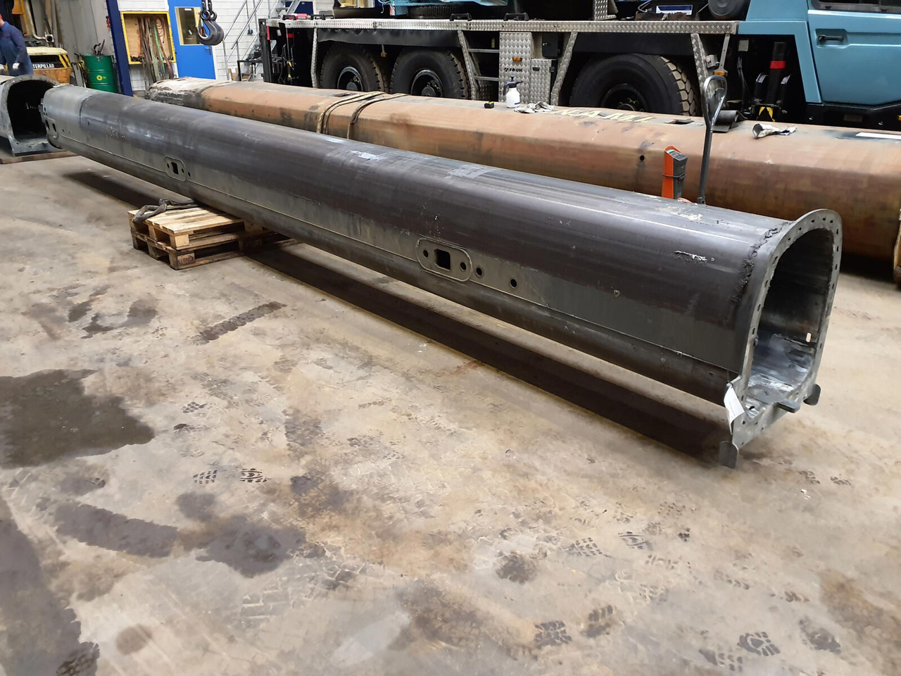 Grove GMK 3060L telescopic 3 - Flèche pour Grue mobile: photos 2 Grove GMK 3060L telescopic 3 - Flèche pour Grue mobile: photos 2