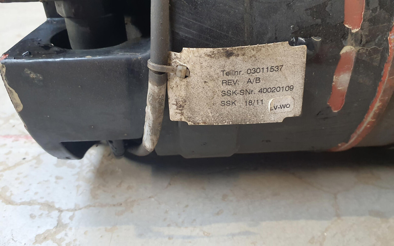 Grove GMK 5100 outrigger cylinder - Vérin hydraulique pour Grue: photos 5 Grove GMK 5100 outrigger cylinder - Vérin hydraulique pour Grue: photos 5