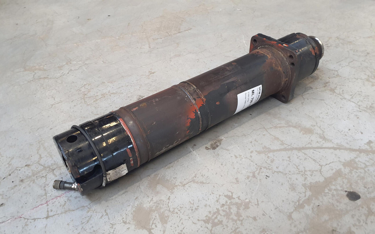 Grove GMK 5100 outrigger cylinder - Vérin hydraulique pour Grue: photos 3 Grove GMK 5100 outrigger cylinder - Vérin hydraulique pour Grue: photos 3