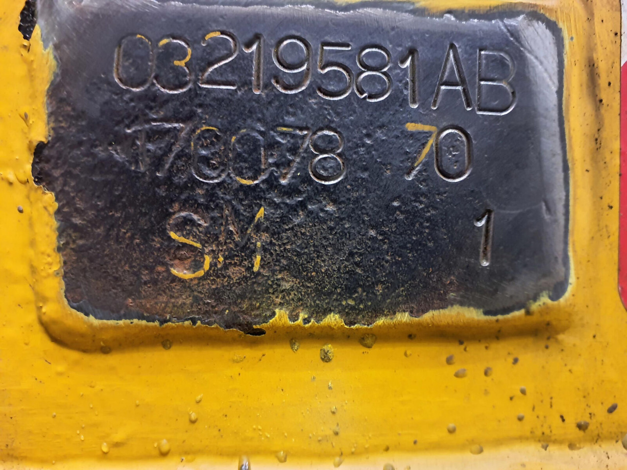 Grove GMK 5220 sliding beam rear - Suspension pour Grue: photos 5 Grove GMK 5220 sliding beam rear - Suspension pour Grue: photos 5