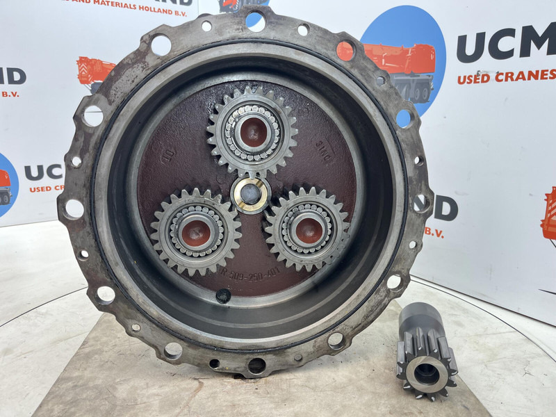 Grove GMK planetary gear 12-23-60-34-3pl-H135-46 - Suspension pour Grue: photos 4 Grove GMK planetary gear 12-23-60-34-3pl-H135-46 - Suspension pour Grue: photos 4