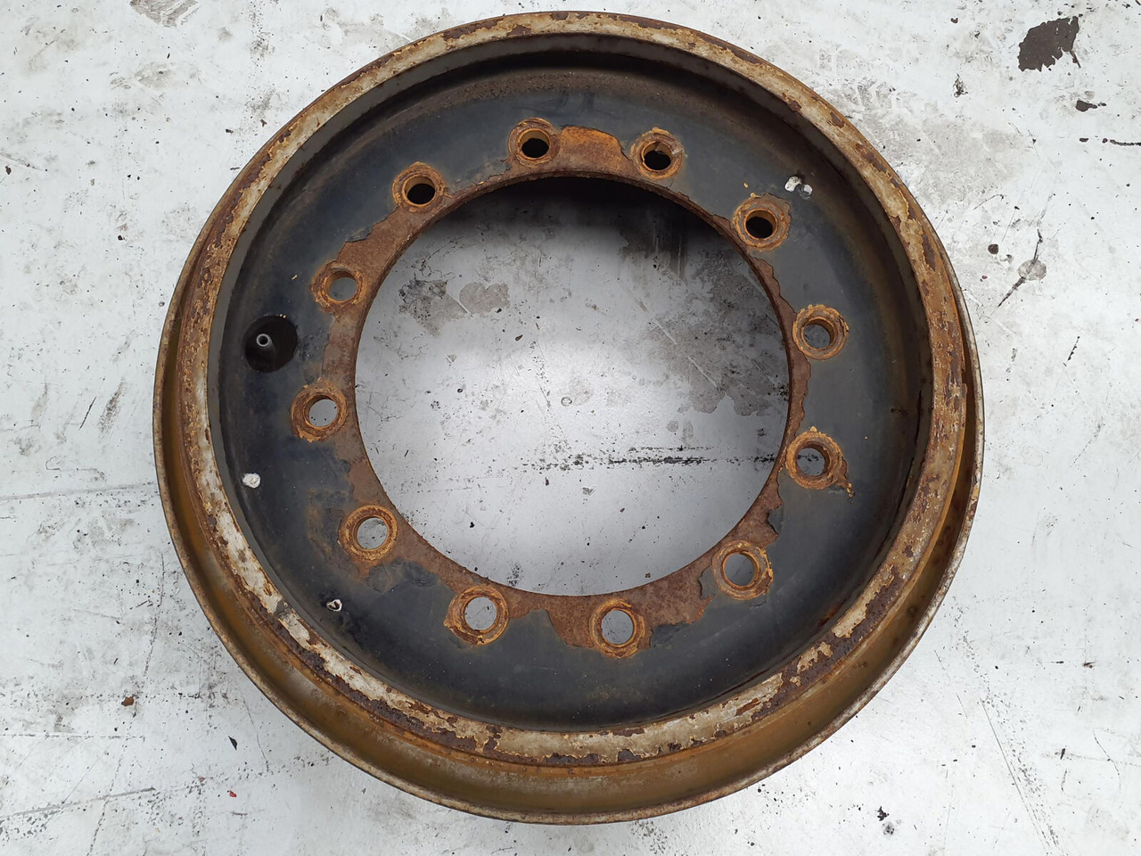 Grove Rim 385/95R25 12 5.5 3p - Jante pour Grue: photos 2 Grove Rim 385/95R25 12 5.5 3p - Jante pour Grue: photos 2