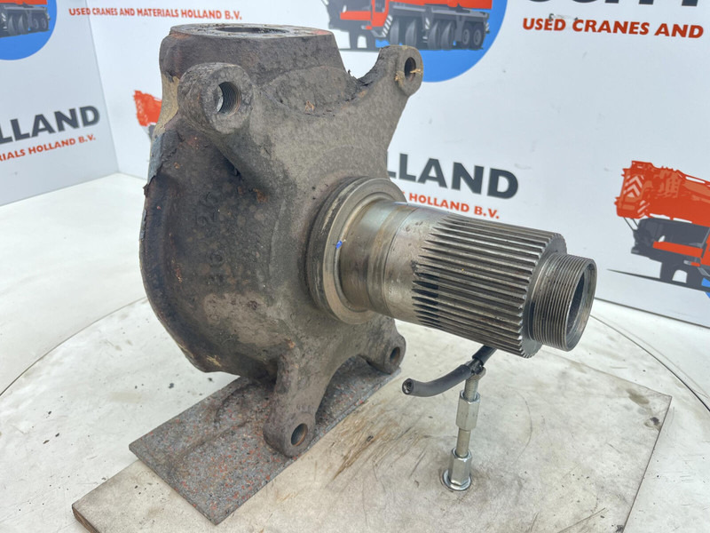 Krupp 70 GMT Steering knuckle axle 1 - Suspension pour Grue: photos 3 Krupp 70 GMT Steering knuckle axle 1 - Suspension pour Grue: photos 3